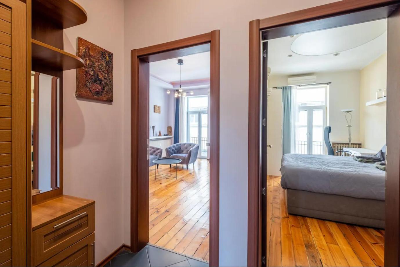 Charming 2Bdr Apartment In Historic Center With Parking Sofia Exterior foto